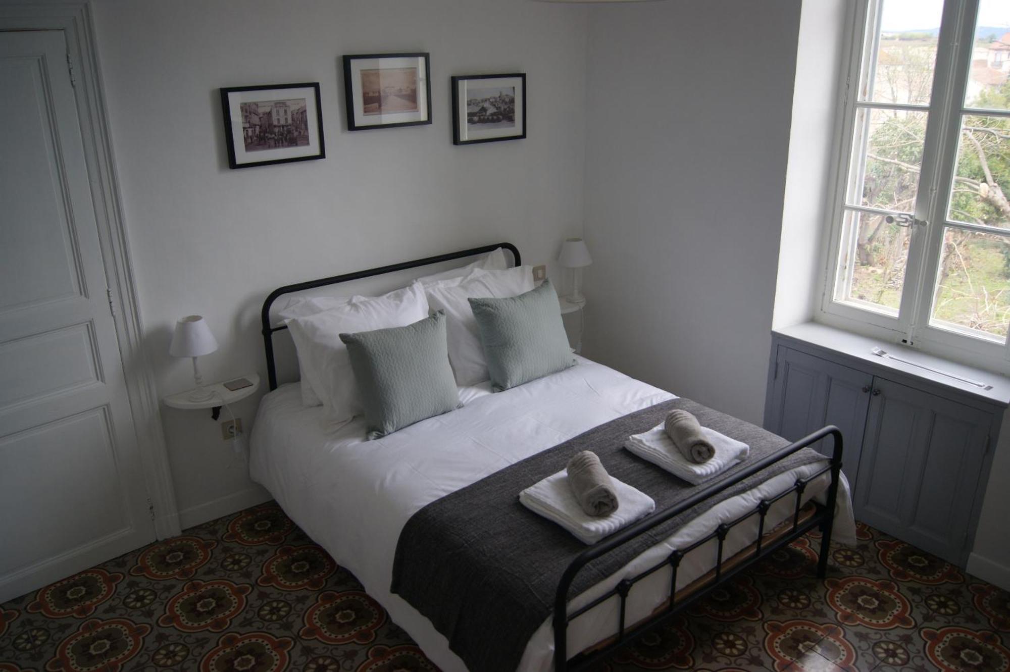 Le Petit Moliere Bed and Breakfast Servian Rum bild