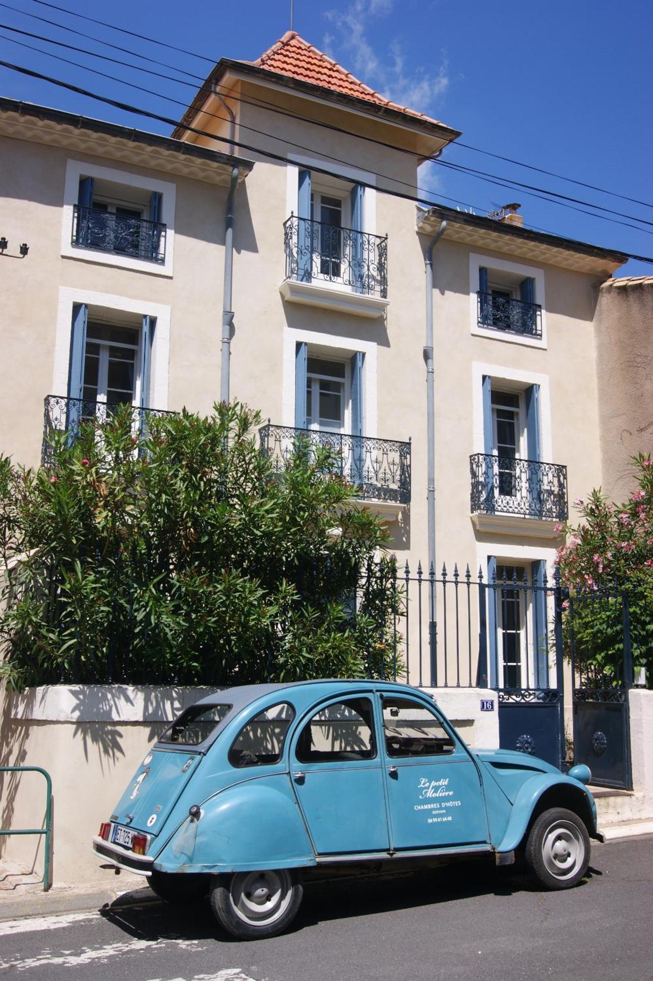 Le Petit Moliere Bed and Breakfast Servian Exteriör bild